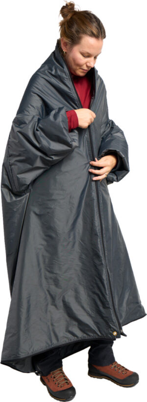 Helsport Blizzard Fjellduk Insulated Dark Shadow / Ruby Red